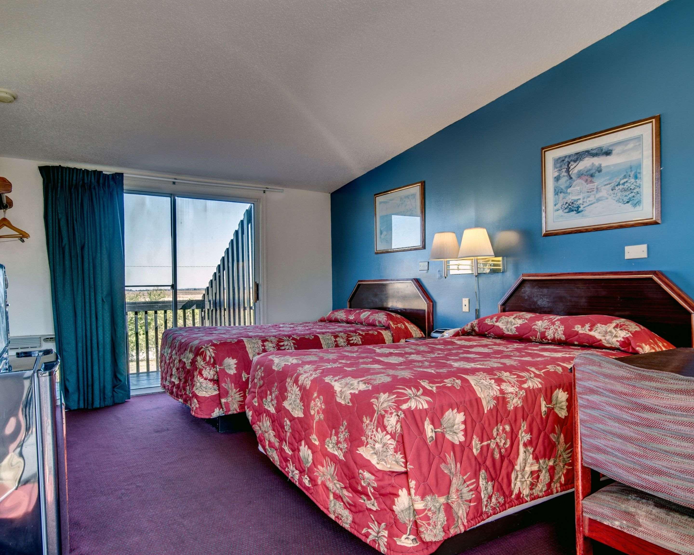 Econo Lodge Джорджтаун Екстериор снимка